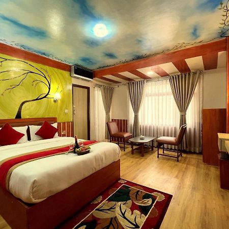 קטמנדו Thamel Seasons Hotel מראה חיצוני תמונה